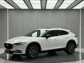 Автомобиль Mazda CX-4
