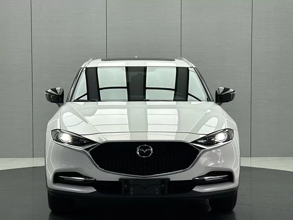 Автомобиль Mazda CX-4 — основное фото